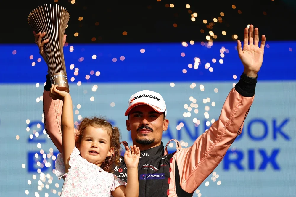 Wehrlein aguanta en la cabeza del Mundial, aunque con poca distancia sobre Evans y Mortara