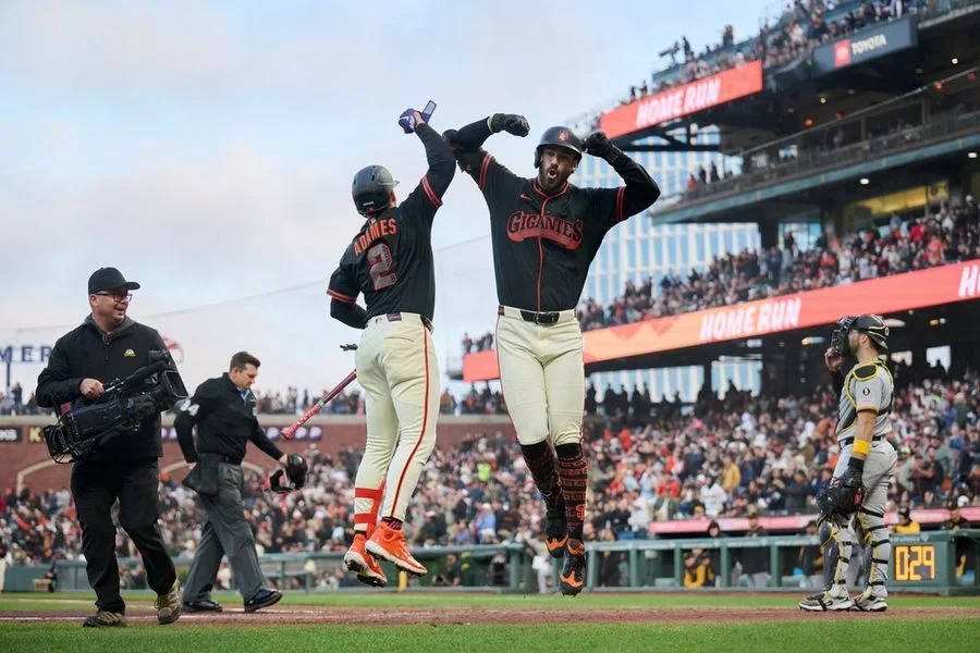 MLB: Pittsburgh Pirates at San Francisco Giants